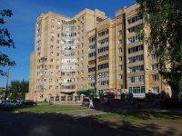 Нижнекамск, Химиков проспект, дом 38. многоквартирный дом