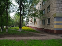 Нижнекамск, Химиков проспект, дом 60. многоквартирный дом