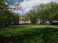 Nizhnekamsk, 学院 Нижнекамский муниципальный институт, Khimikov avenue, 房屋 74Б