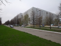 Nizhnekamsk, Gagarin st, house 14. Apartment house