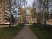 Nizhnekamsk, Gagarin st, house 15. Apartment house