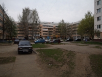 Nizhnekamsk, Gagarin st, 房屋 16. 公寓楼