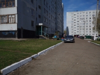 Nizhnekamsk, Gagarin st, house 46. Apartment house