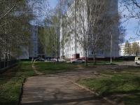 Nizhnekamsk, Gagarin st, house 48. Apartment house