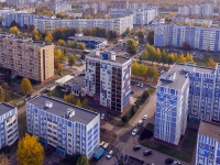 Nizhnekamsk, Mira avenue, 房屋 38А. 公寓楼