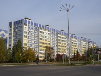 Nizhnekamsk, Mira avenue, 房屋 66/2. 公寓楼
