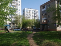 Nizhnekamsk, Sportivnaya st, 房屋 9. 公寓楼