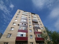 Nizhnekamsk, 50 let Oktyabrya st, 房屋 11. 公寓楼