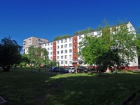 Nizhnekamsk, st 50 let Oktyabrya, house 13. Apartment house