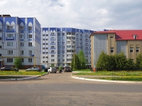 Nizhnekamsk, Baki Urmanche st, house 3. Apartment house