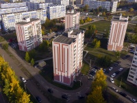 Nizhnekamsk, Baki Urmanche st, house 21. Apartment house