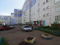 Nizhnekamsk, Baki Urmanche st, 房屋 31. 公寓楼