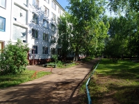 Nizhnekamsk, Tikhaya alleya st, house 8. Apartment house
