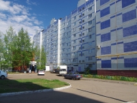 Nizhnekamsk, Syuyumbike st, 房屋 65. 公寓楼