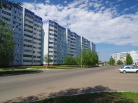 Nizhnekamsk, Syuyumbike st, house 69. Apartment house