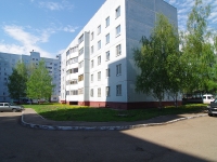Nizhnekamsk, Chulman st, 房屋 14. 公寓楼