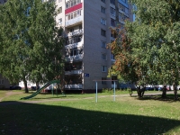Nizhnekamsk, Stroiteley avenue, 房屋 3. 公寓楼