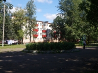 Nizhnekamsk, Stroiteley avenue, 房屋 7. 公寓楼
