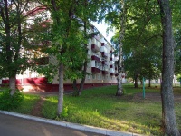 Nizhnekamsk, Stroiteley avenue, house 31. Apartment house