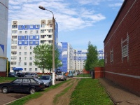 Нижнекамск, Строителей проспект, дом 60. многоквартирный дом
