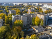 Nizhnekamsk, 宿舍 ОАО Нижнекамскнефтехим, 30 let Pobedy st, 房屋 4