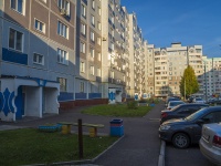 Nizhnekamsk, Studencheskaya st, 房屋 14. 公寓楼
