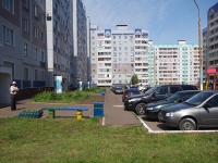 Nizhnekamsk, Studencheskaya st, 房屋 14. 公寓楼