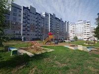 Nizhnekamsk, Studencheskaya st, house 14. Apartment house