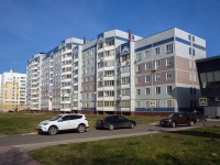 Nizhnekamsk, Studencheskaya st, house 14. Apartment house