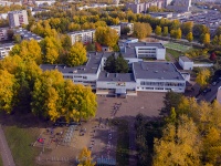 Nizhnekamsk, 国立重点高级中学 №14, Yunosti st, 房屋 34