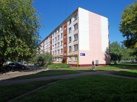 Nizhnekamsk, st Tukay, house 17. Apartment house