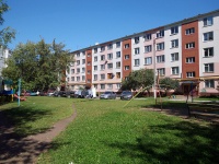 Nizhnekamsk, Tukay st, house 17. Apartment house