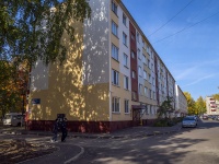 Nizhnekamsk, st Tukay, house 38. Apartment house