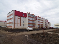 Nurlat, Leningradskaya st, house 3А. Apartment house