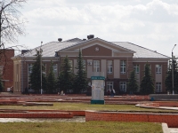 Nurlat, 管理机关 Администрация Нурлатского муниципального района, Sovetskaya st, 房屋 98