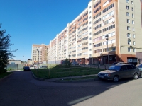 Naberezhnye Chelny, Naberezhnochelninsky Ave, house 70/56. Apartment house