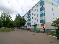Naberezhnye Chelny, Yamashev blvd, house 13. Apartment house