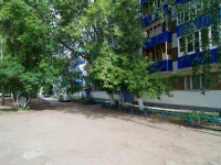 Naberezhnye Chelny, Yamashev blvd, house 27. Apartment house