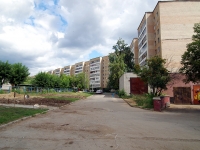 Naberezhnye Chelny, Naberezhnaya Gabdully Tukaya st, house 93/100. Apartment house