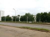 Naberezhnye Chelny, avenue Musa Dzhalil, house 38. Apartment house