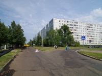 Naberezhnye Chelny, Mira avenue, house 90. Apartment house