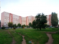 Naberezhnye Chelny, Shamil Usmanov st, house 121. Apartment house