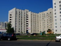 Naberezhnye Chelny, Shamil Usmanov st, house 17 к.1. Apartment house