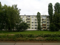 Naberezhnye Chelny, Kazansky Ave, house 12. Apartment house