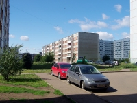 Naberezhnye Chelny, Moskovsky avenue, house 72. Apartment house