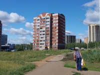 Naberezhnye Chelny, Moskovsky avenue, house 76/1. Apartment house
