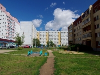 Naberezhnye Chelny, Moskovsky avenue, 房屋 84/13. 公寓楼
