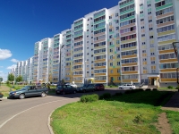 Naberezhnye Chelny, Akhmetshin st, house 114. Apartment house
