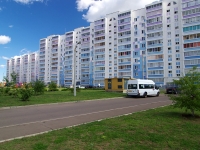Naberezhnye Chelny, Akhmetshin st, 房屋 122. 公寓楼
