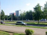 Naberezhnye Chelny, Rais Belyaev Ave, house 17. Apartment house